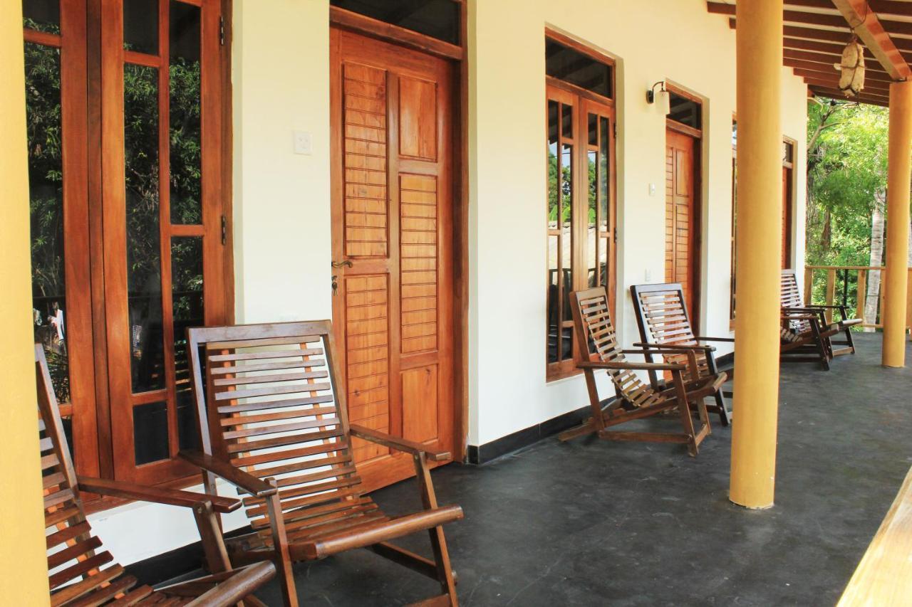 Hotel Sigiri Liya Rest Sigiriya Exterior foto